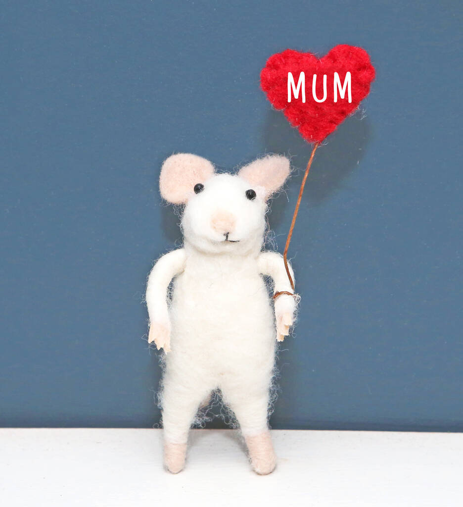 Felt Mouse With Mum Love Heart Balloon